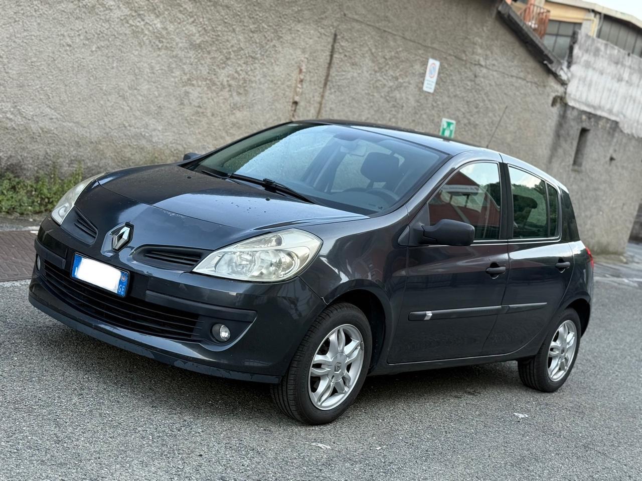 Renault Clio Storia 1.2 5P PRONTA IN CONSEGNA