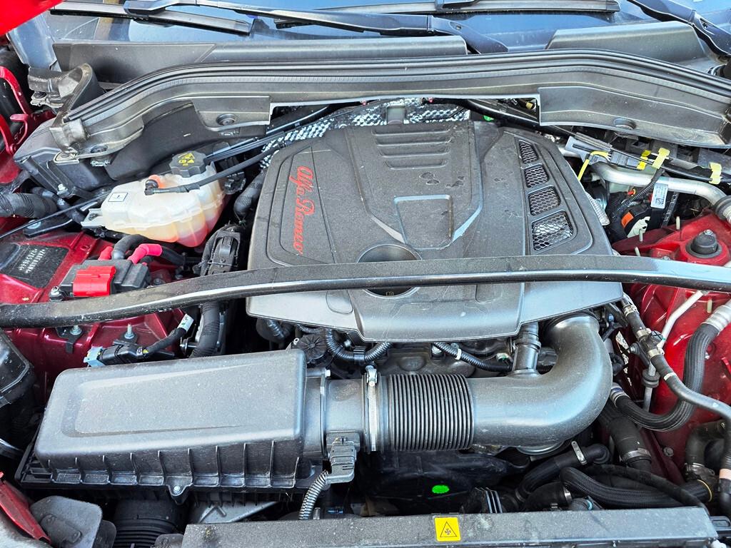 Alfa Romeo Stelvio 2.0 Turbo 280 CV Q4 VELOCE