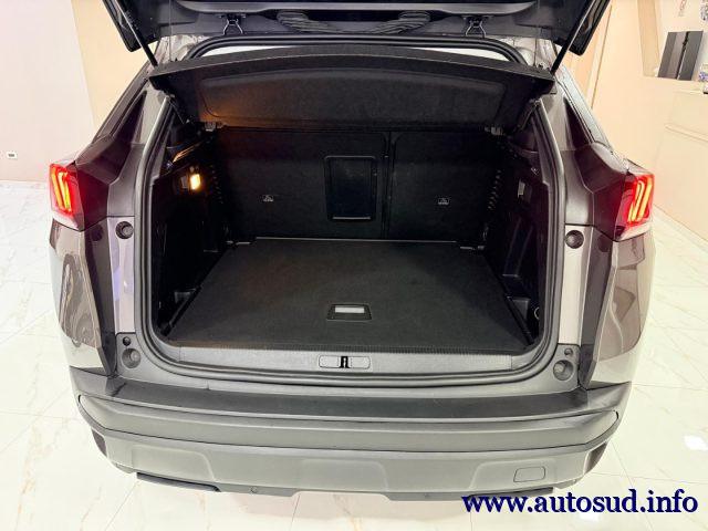 PEUGEOT 3008 BlueHDi 130 S&S Active Pack