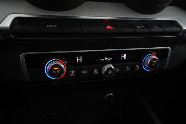 AUDI Q2 Q2 35 TFSI S tronic S line Edition