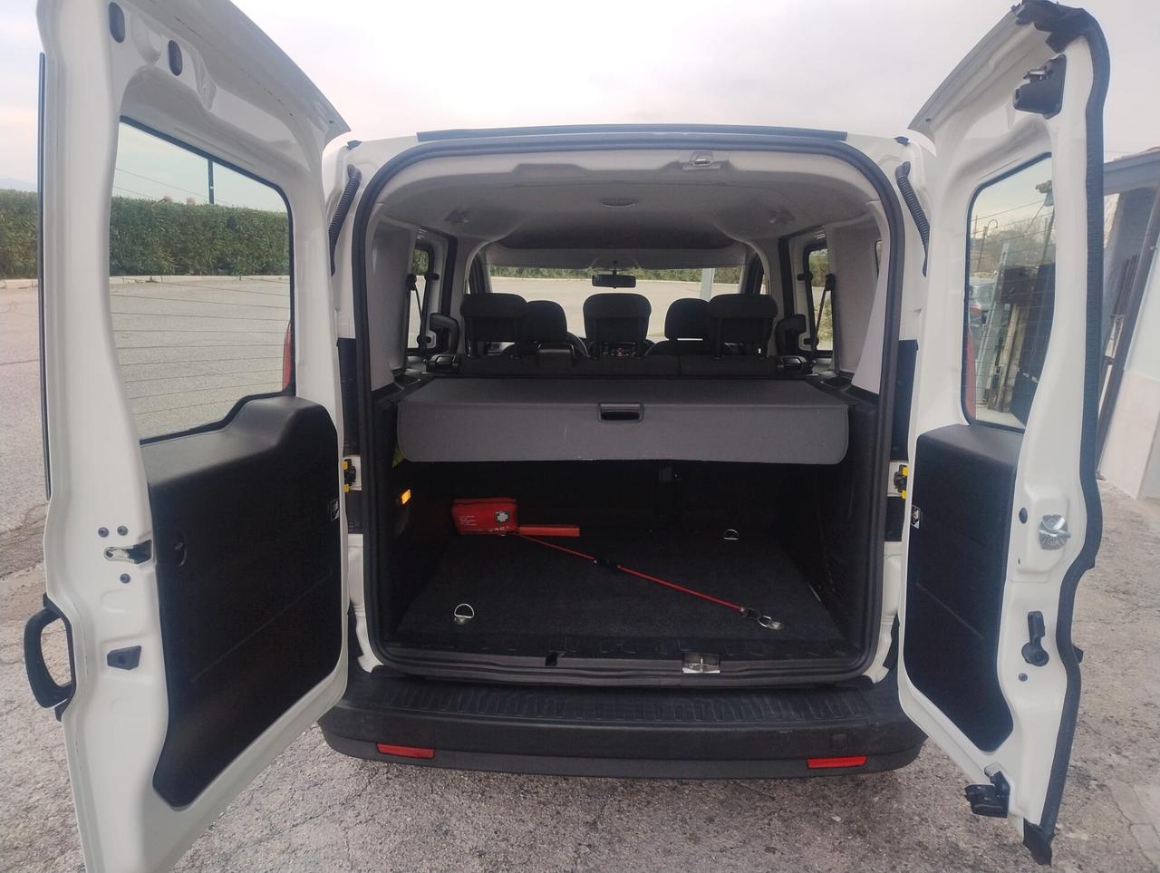 Fiat Doblò Combi 1.3 Mjet SX 95Cv 5 Posti N1 2020