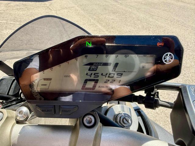 YAMAHA MT-09 ABS