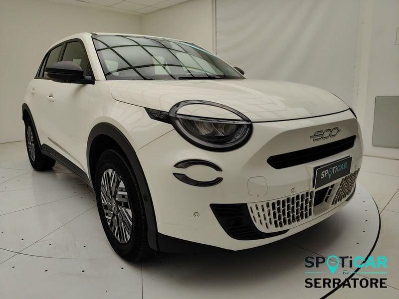 FIAT 600 IV 1.2 hybrid 110cv auto