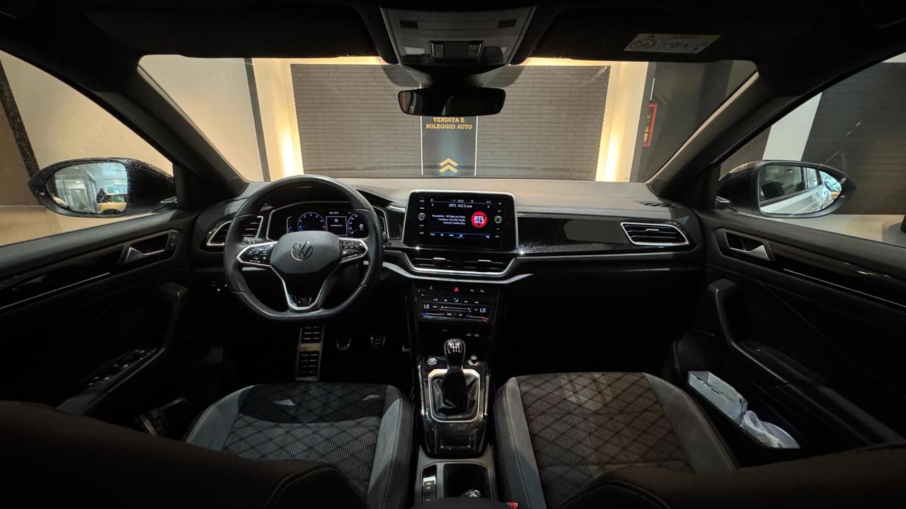Volkswagen T-Roc 1.0 TSI R-Line - 2023