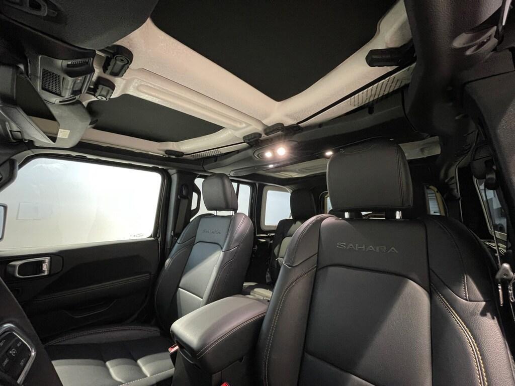 Jeep Wrangler 2.0 turbo 272CV 4X4 Autom. Sahara