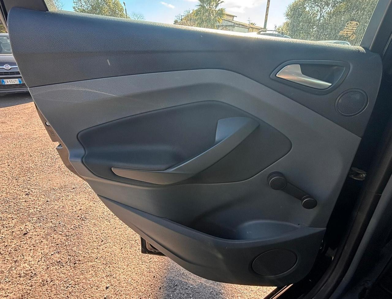 Ford C-Max 1.6 TDCi 115CV Titanium