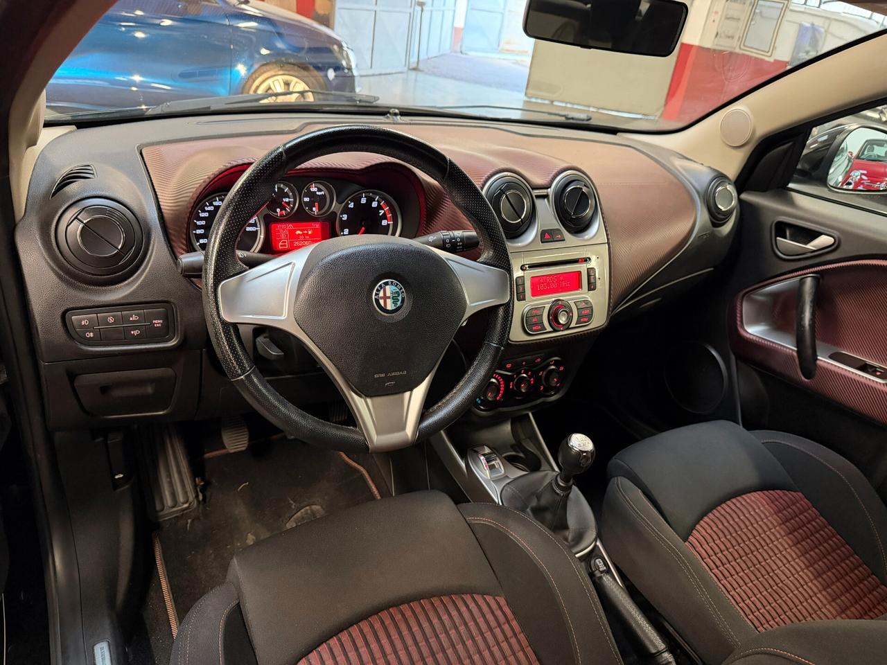 Alfa Romeo MiTo 1.4 T 135 CV M.air S&S Distinctive