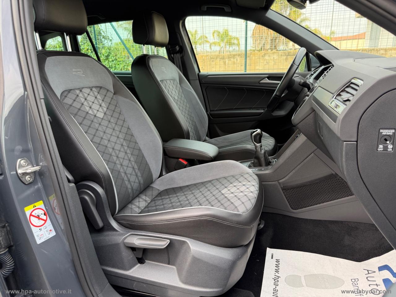 VOLKSWAGEN Tiguan 2.0TDI R-LINE FULL LED NAVI AID ACTIVE INFO DISPLAY PELLE RETROCAMERA