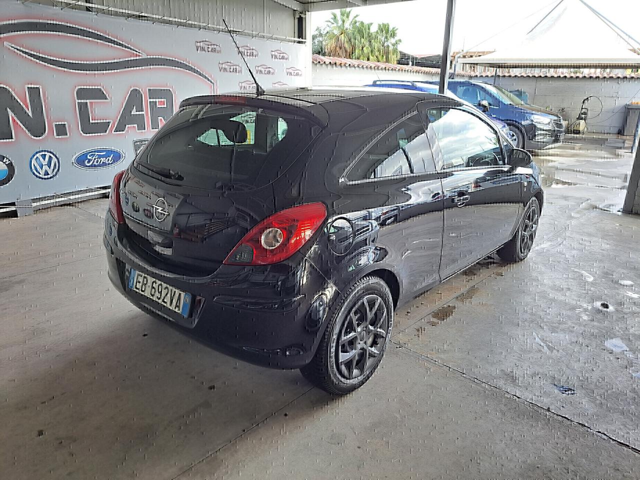 Opel Corsa 1.2 Gpl 80Cv