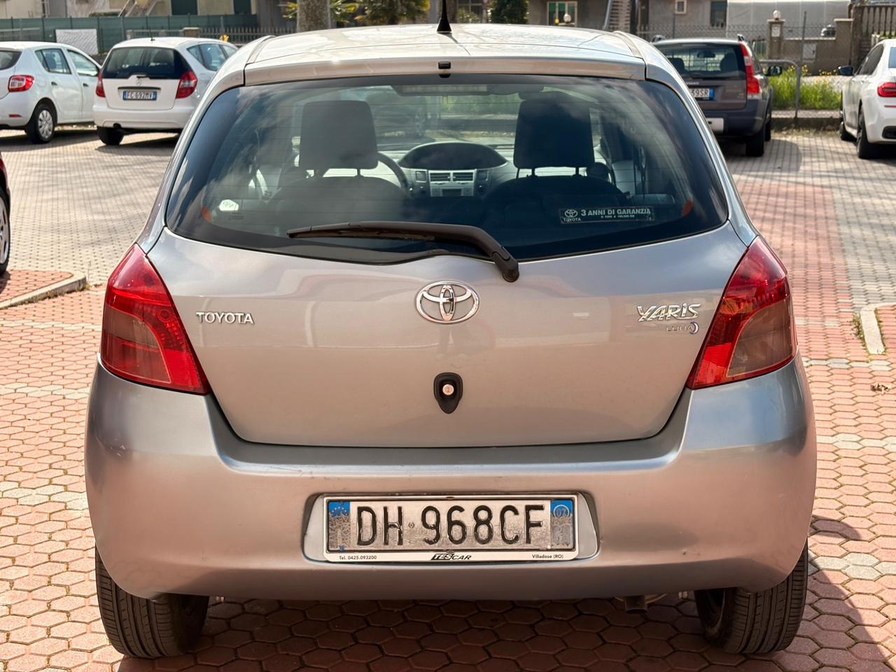 Toyota Yaris 1.3 5 porte - NEOPATENTATI