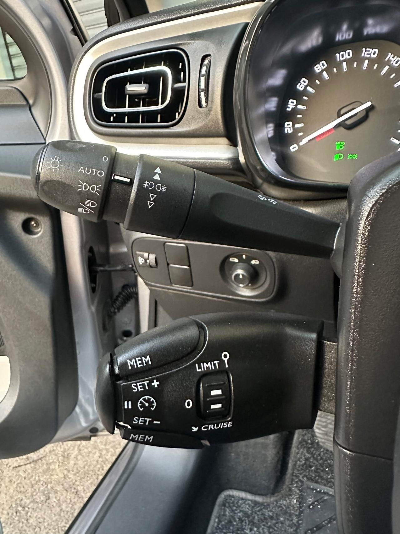 Citroen C3 BlueHDi 100cv S&S Shine Pack