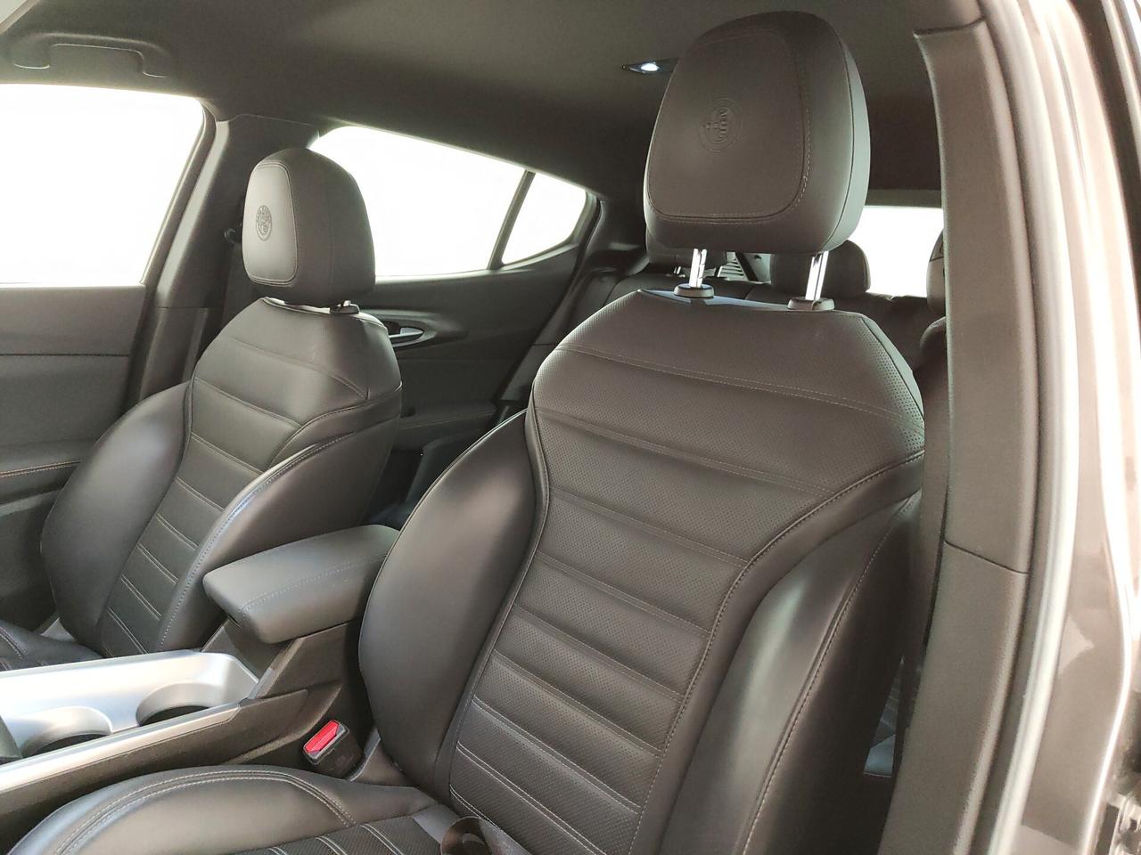 Alfa Romeo Tonale 1.6 diesel 130 CV TCT6 Veloce