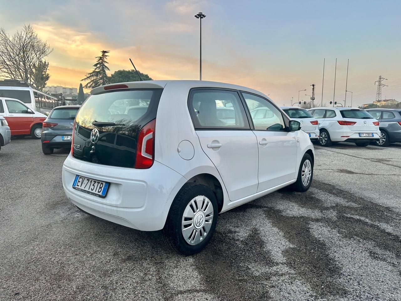 Volkswagen up! 1.0 5p. eco move up! BlueMotion Technology