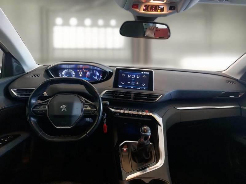 PEUGEOT 3008 BLUEHDI 130 SES BUSINESS SUV