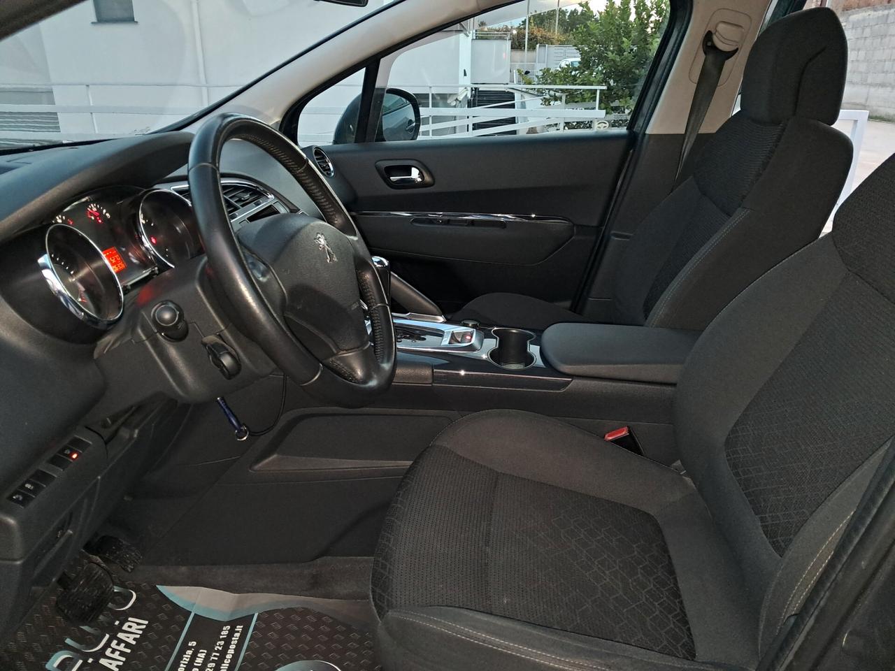 Peugeot 3008 ALLURE 1.6 HDi 120 EAT6 NAV+ RETROCAM. 2016 OCCASIONE
