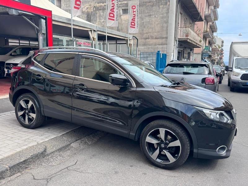 Nissan Qashqai 1.5 dCi N-Connecta