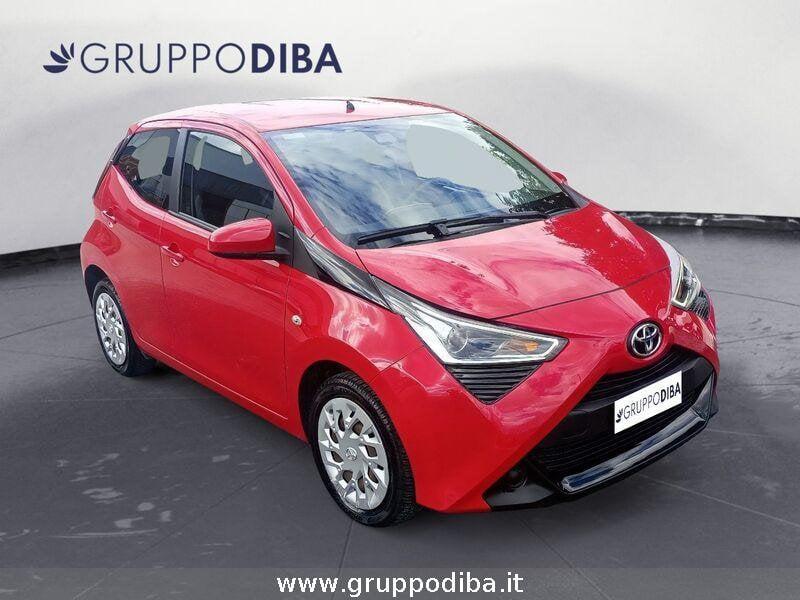 Toyota Aygo II 2018 5p 5p 1.0 x-cool 72cv