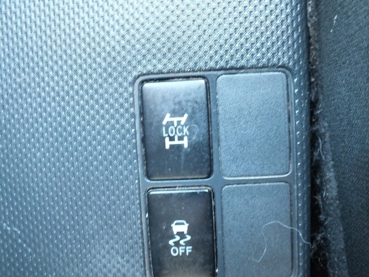 TOYOTA URBAN CRUISER 1.4 D-4D AWD SOL