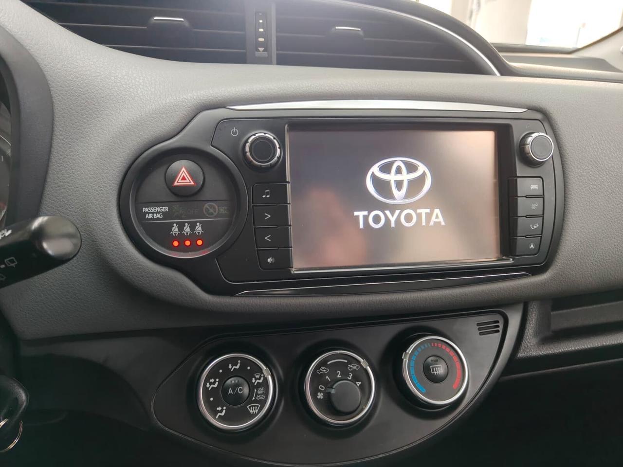 Toyota Yaris 1.3 5 porte Lounge