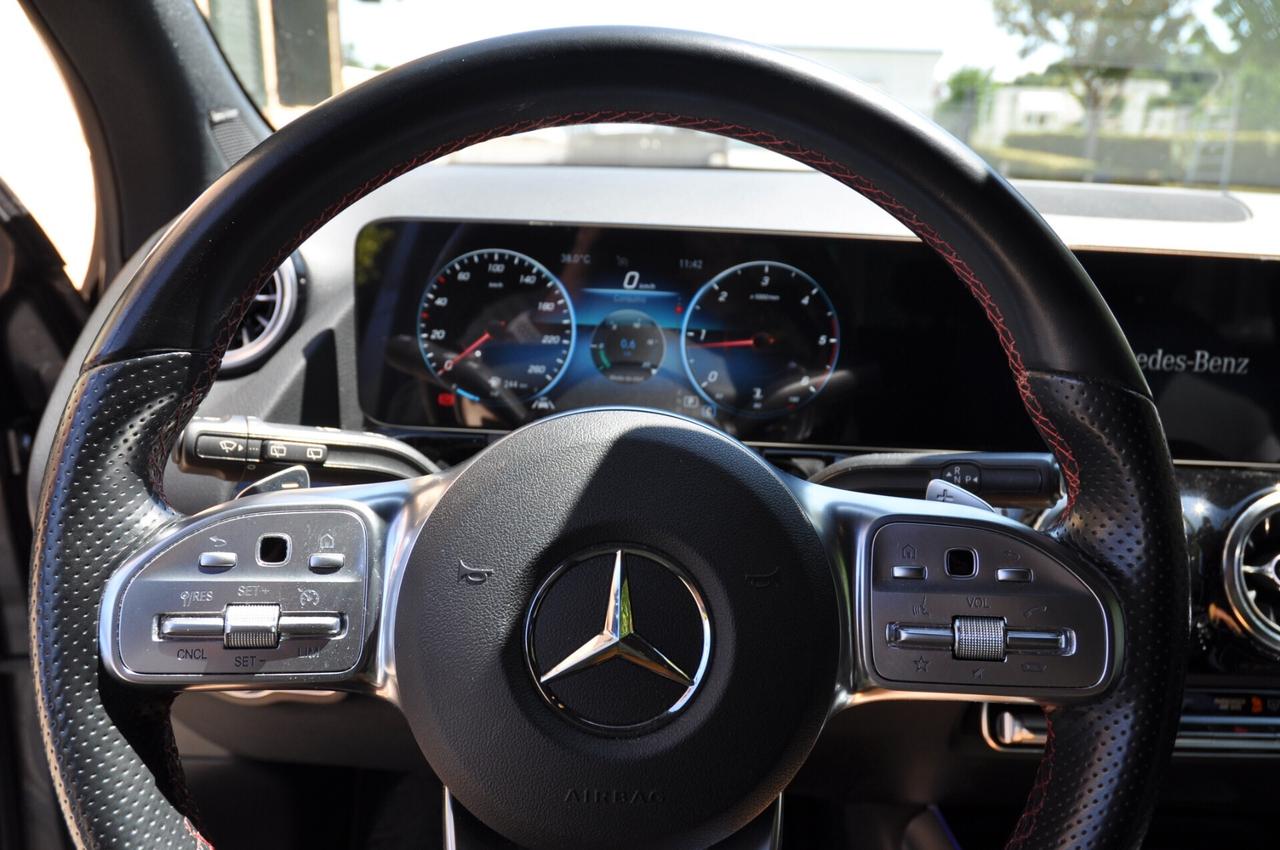 Mercedes-benz GLA 180 GLA 180 d Automatic Premium Night AMG