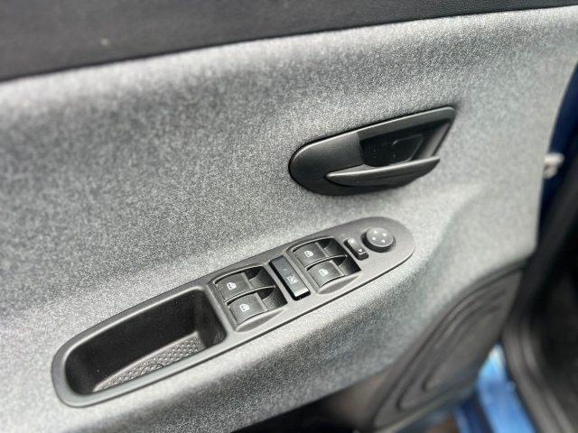 LANCIA Ypsilon 1.0 FireFly 70cv Hybrid Silver Plus