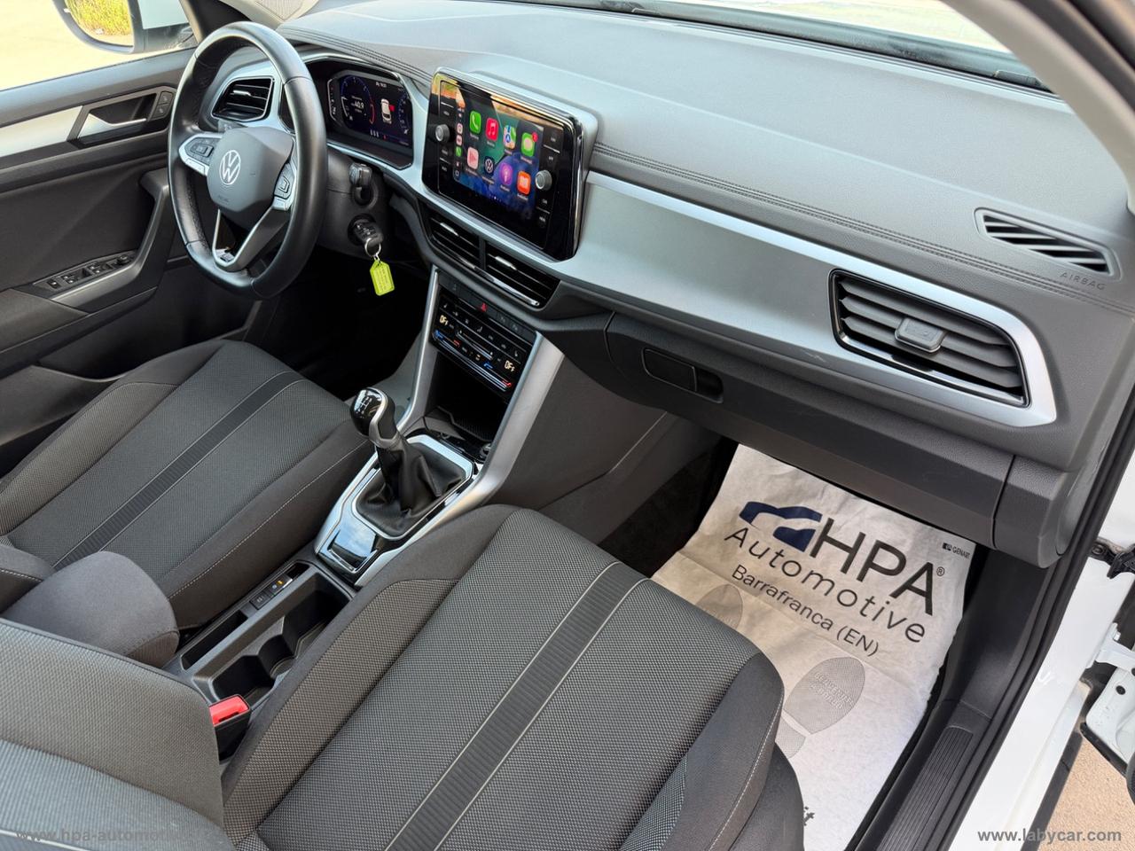 VOLKSWAGEN T-Roc 2.0TDI LED CARPLAY PARK ASSIST ACC