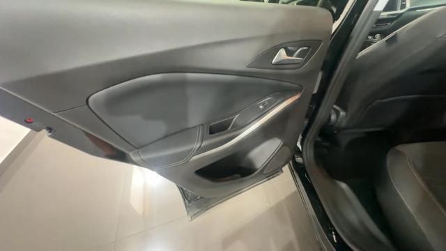 OPEL Grandland 1.5 diesel Ecotec aut. Ultimate - VARI COLORI!