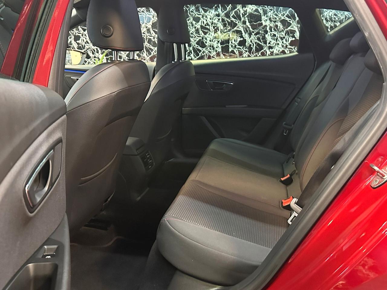 Seat Leon 2.0 TDI 184 CV DSG 5p. FR