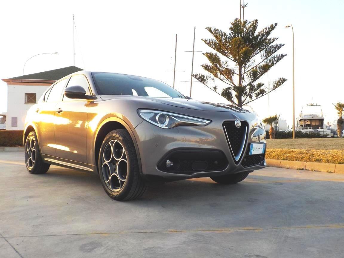 Alfa Romeo Stelvio 2.2 Turbodiesel 210 CV AT8 Q4 Business