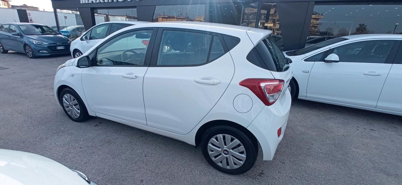 Hyundai i10 gpl di serie 2035! 89 mila km!