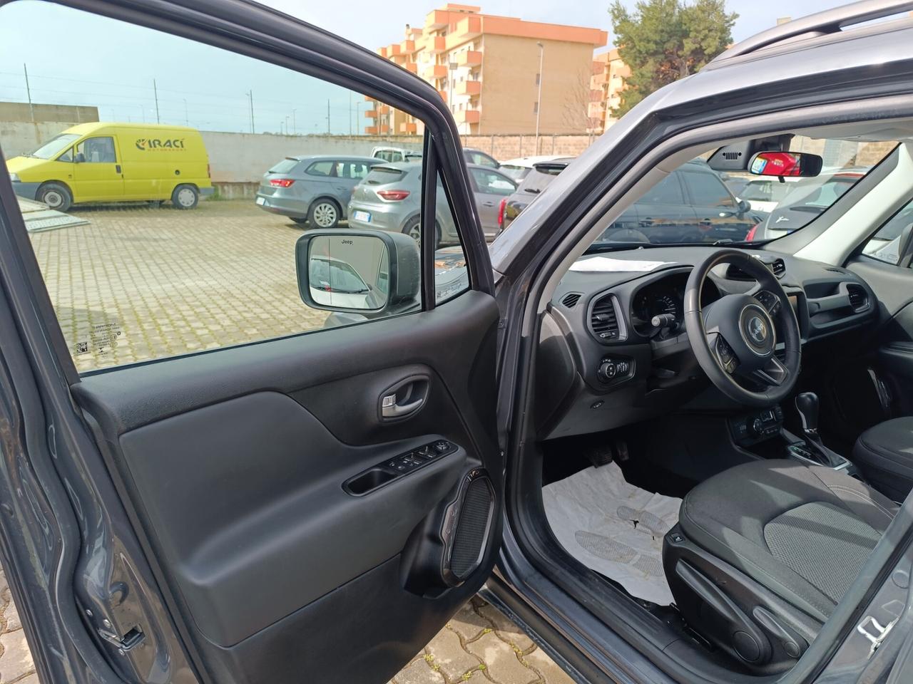 Jeep Renegade 1.3 T4 190CV PHEV 4xe AT6 Business Plus