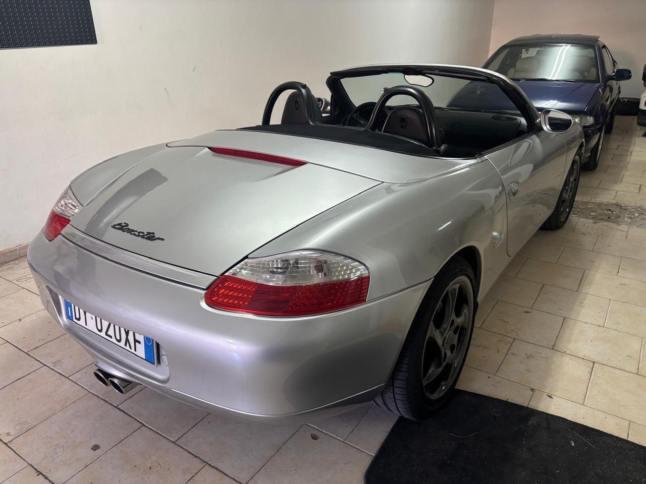 Porsche Boxster 2.7i 24V cat