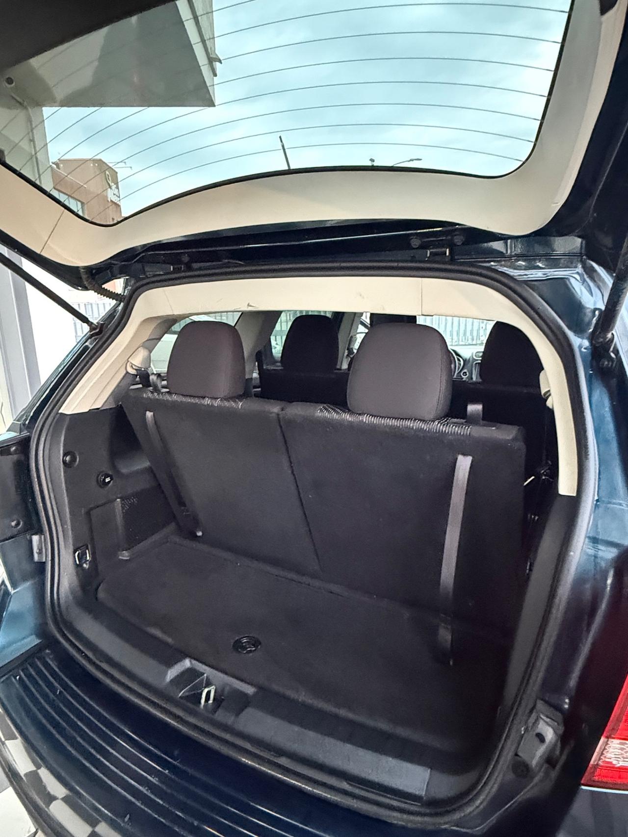 7 POSTI Fiat Freemont 2.0 Multijet 170 CV Urban