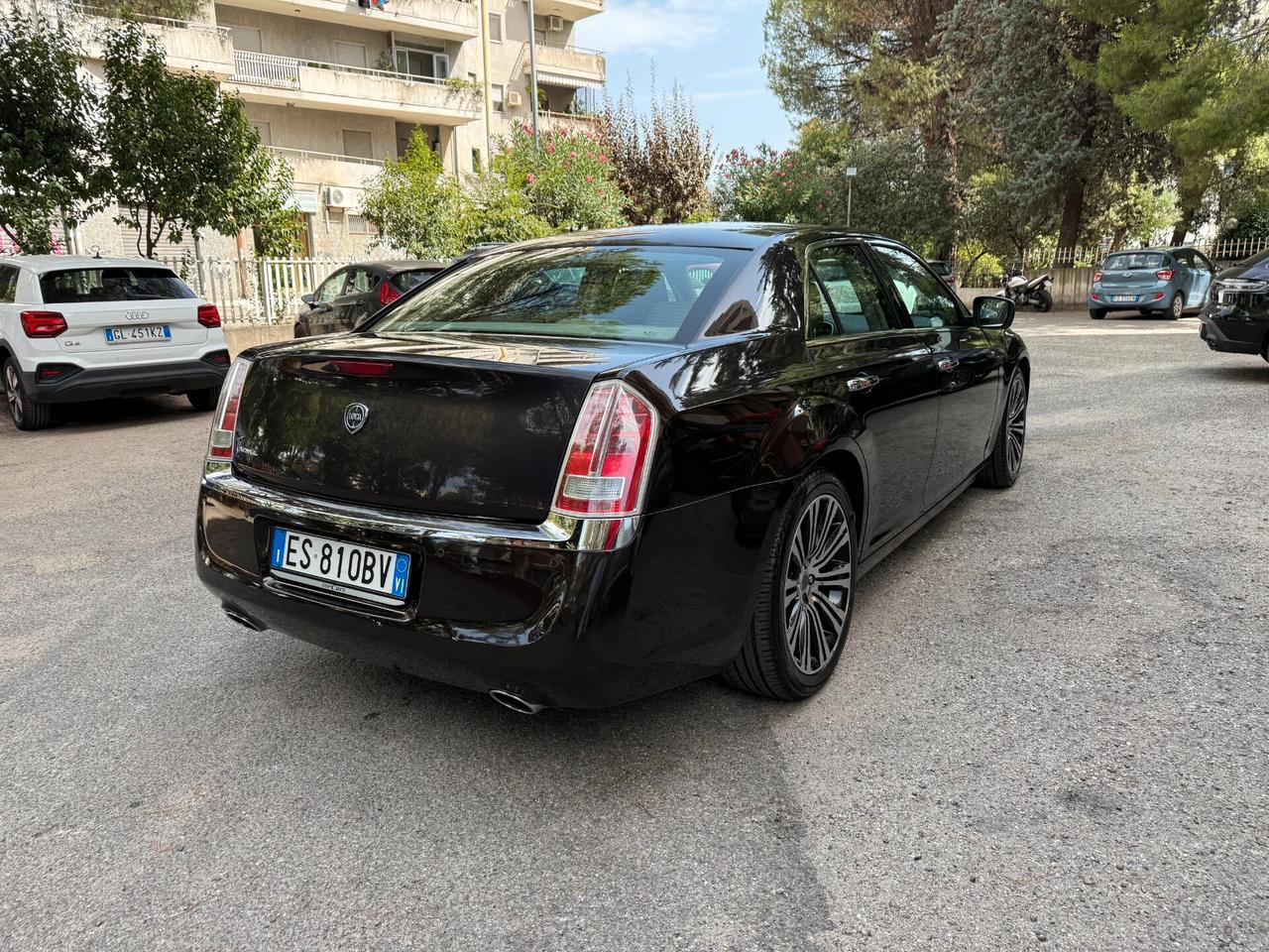 Lancia Thema 3.0 V6 Multijet II 239 CV Platinum
