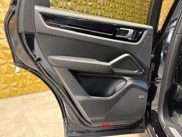 Porsche Cayenne 3.0 tiptronic