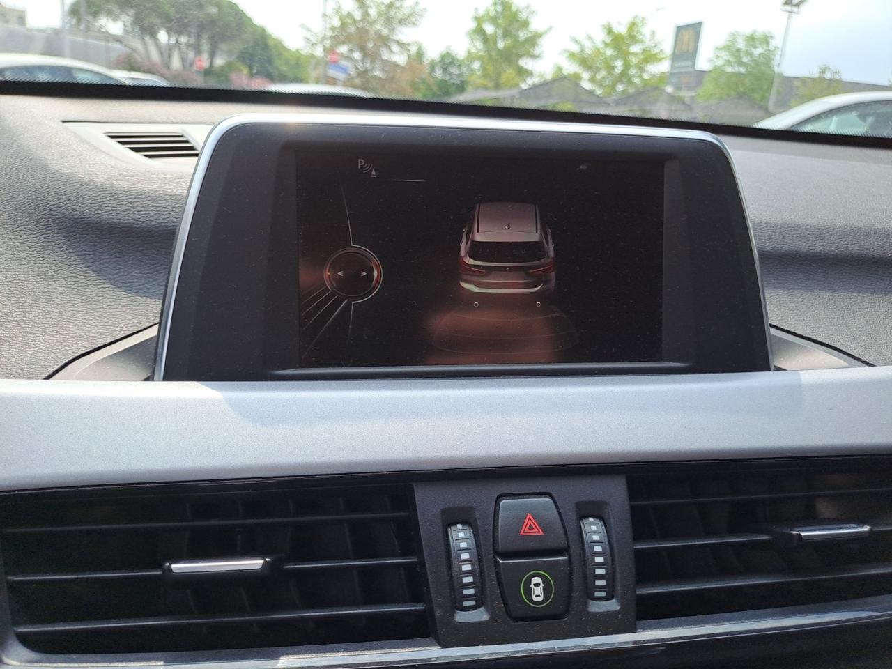 BMW X1 (F48) - X1 sDrive16d