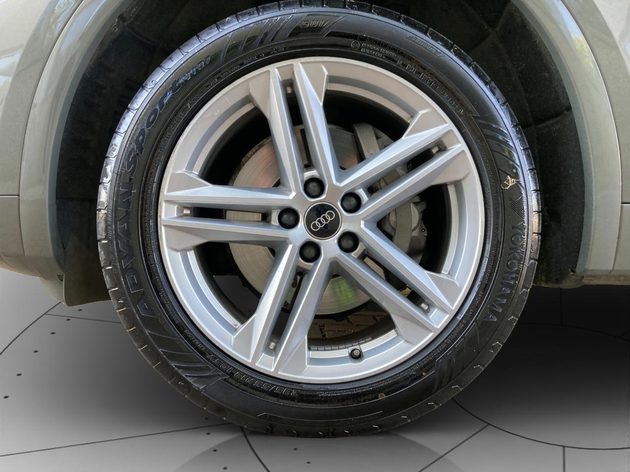 AUDI Q5 40TDI mhev 12V S-Line quattro s-tronic