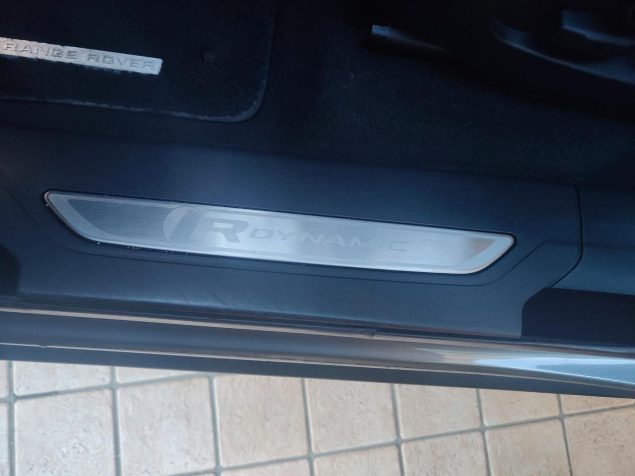 Land Rover Range Velar 2.0d s 204 CV