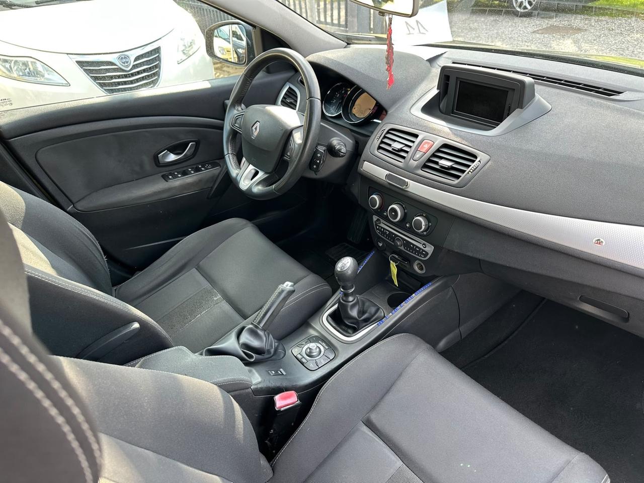 Renault Megane Mégane 1.5 dCi 110CV SporTour Confort