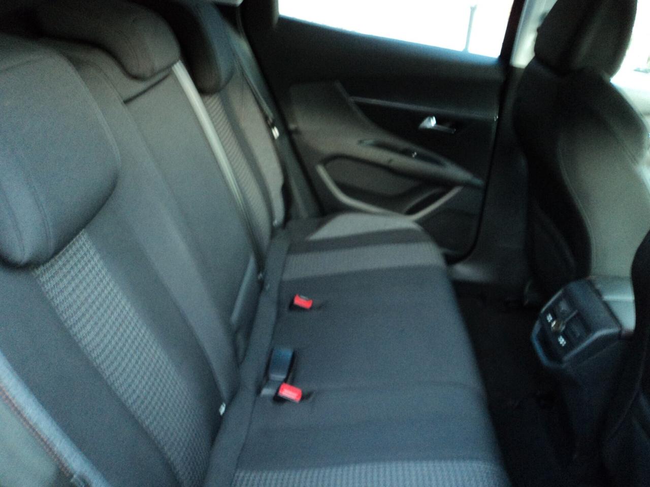 Peugeot 3008 PureTech Turbo 130 S&S Allure