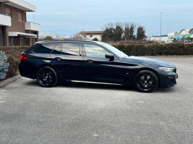 BMW 520 d 48V xDrive TOURING MSPORT *UNIPROP*BLACK PACK*