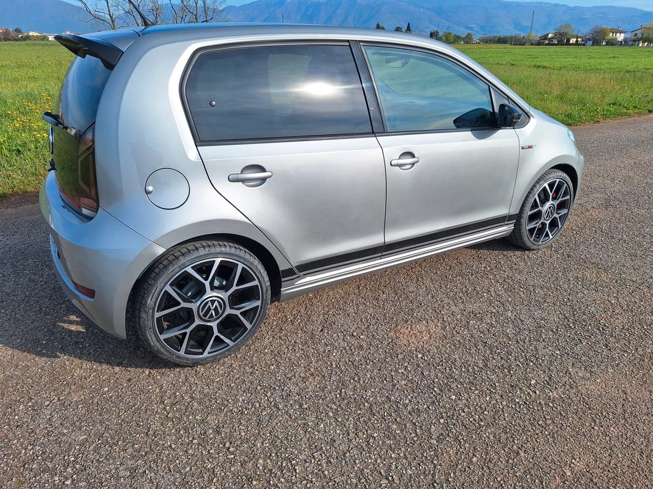 Volkswagen up! 1.0 TSI 5p. GTI km 65000