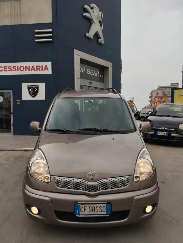 Toyota Yaris Verso 1.4 Tdi D-4D cat Luna '03