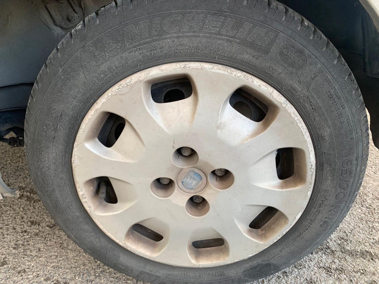 Fiat Punto 1.2i cat 60cv 5 porte EL