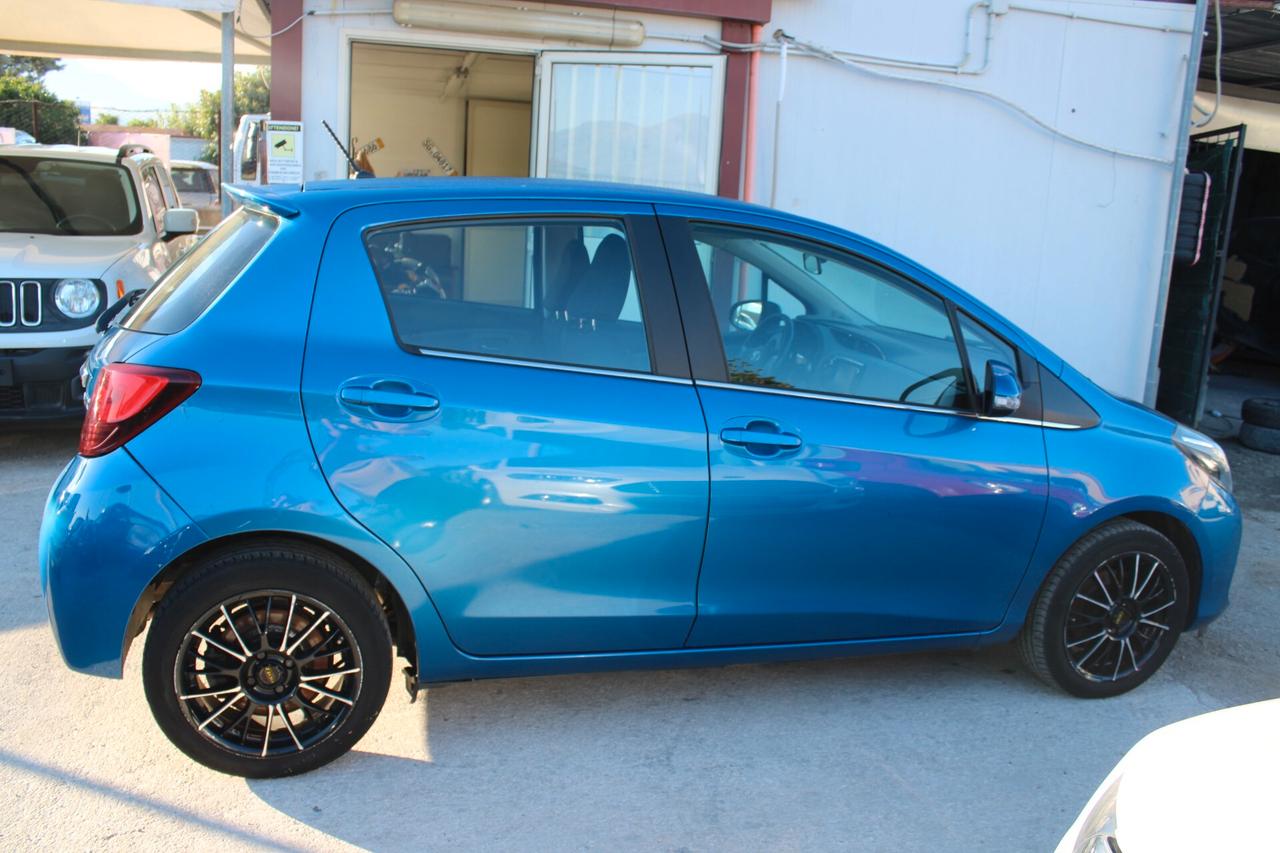 Toyota Yaris 1.4 D-4D 5 porte Lounge