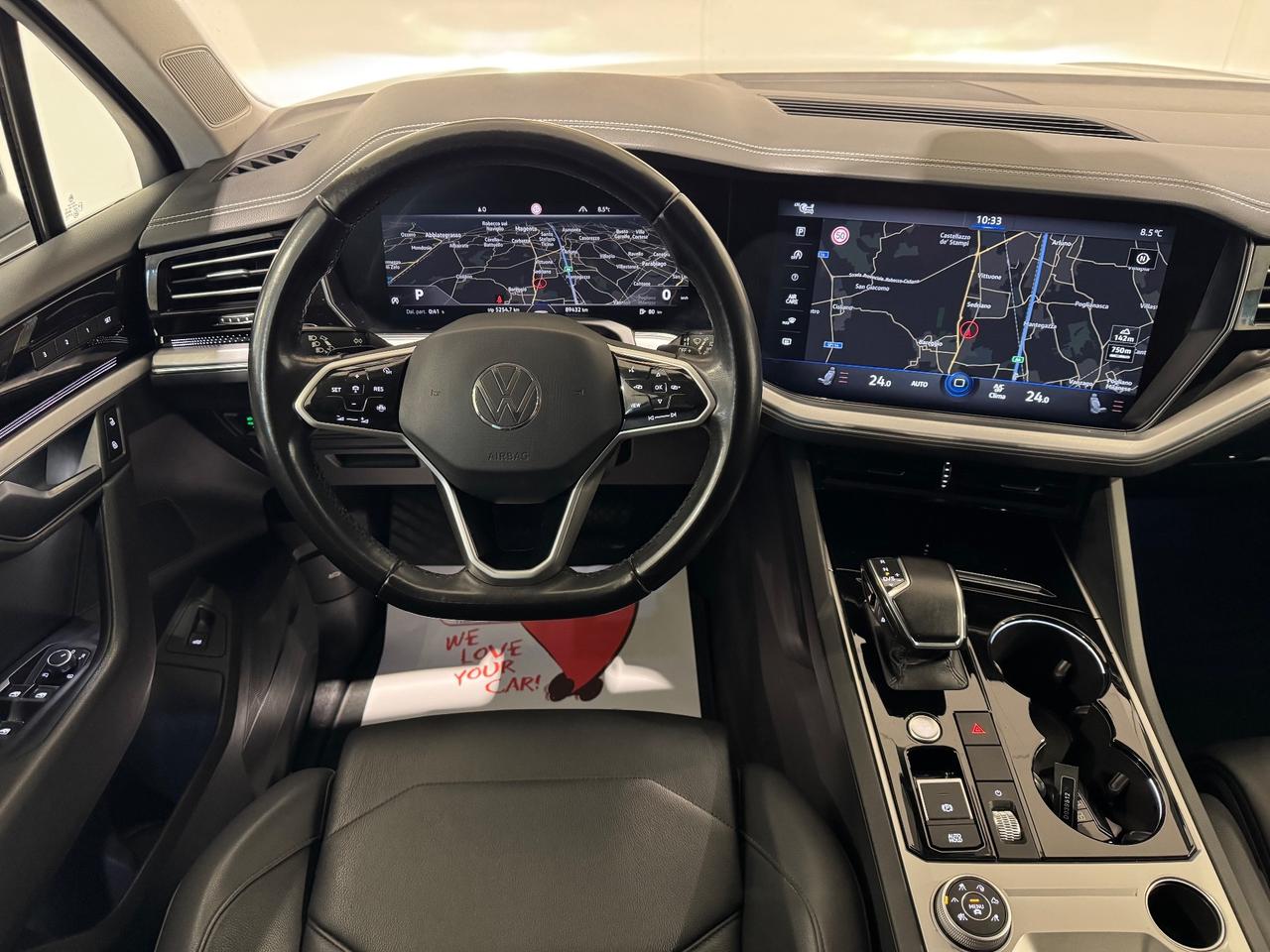 Volkswagen Touareg 3.0 V6 TDI SCR Atmosphere