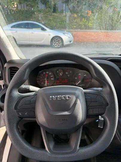 Iveco Daily 33S12V 2.3