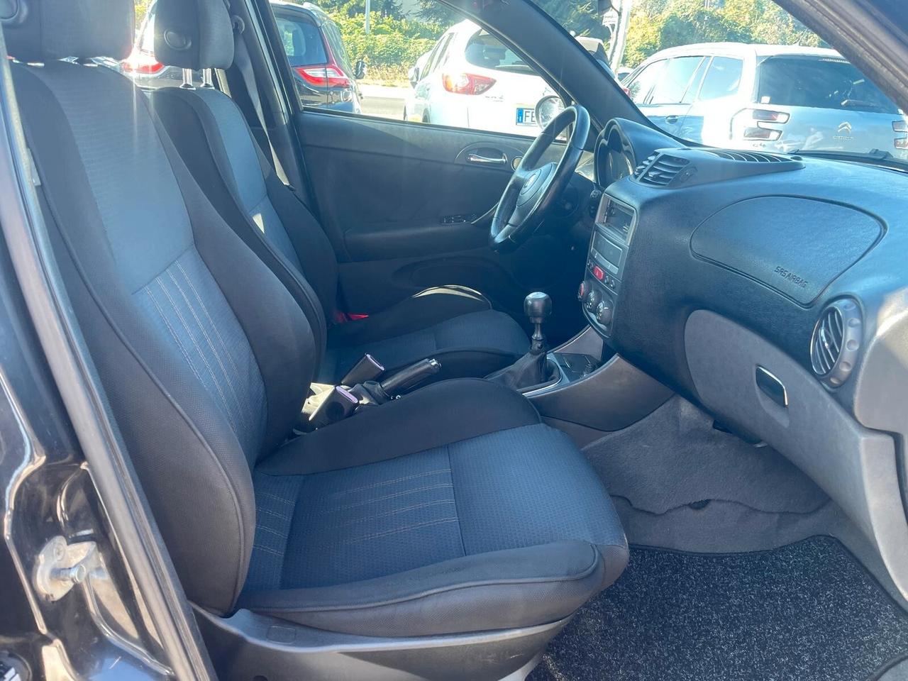 Alfa Romeo 147 1.9 JTD M-JET 16V 5 porte Dist.