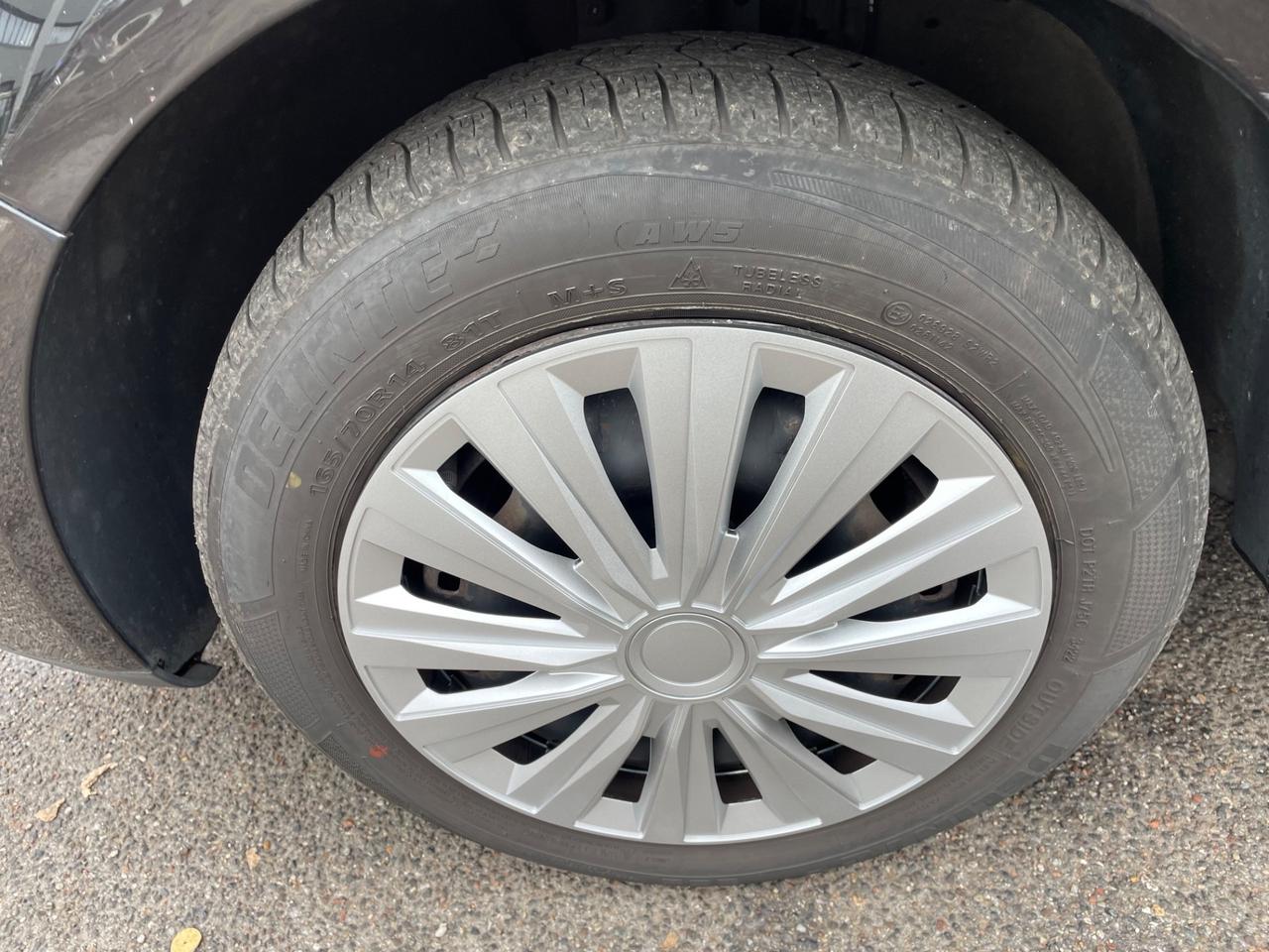 Volkswagen Polo 1.2/64CV 12V 5p. Comfortline*Neo patentati *