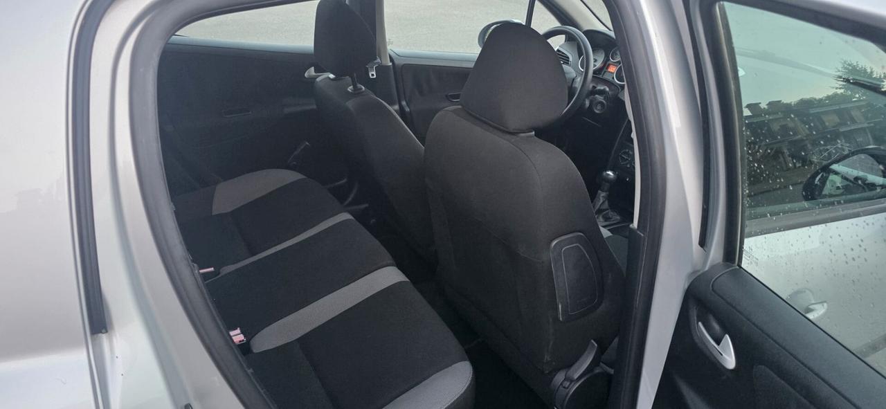 Peugeot 207 1.4 VTi 95CV 5p. XS